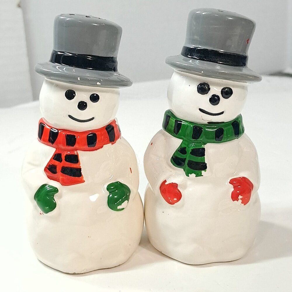 Toscany Collection Snowman salt & Pepper shakers Japan ceramic Christmas Vintage